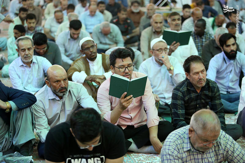 عکس/ قرائت دعای ندبه در صبح عید قربان