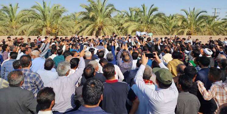 استقبال بینظیر از رئیسی در فرودگاه بم +فیلم و عکس