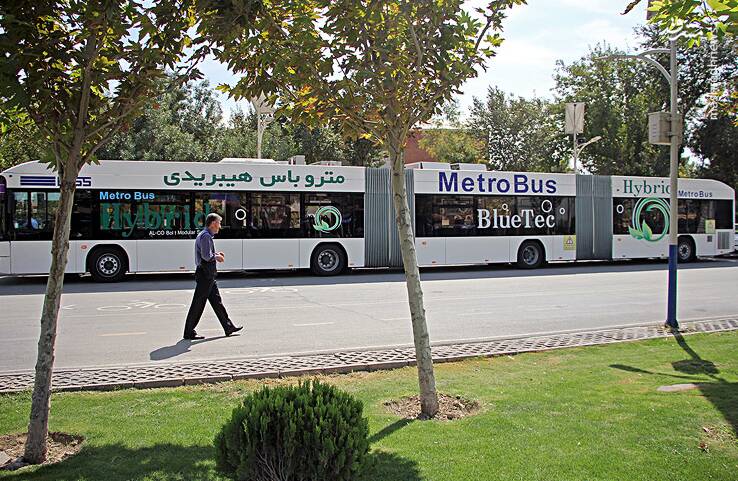 متروباس‌ها وارد تهران می‌شوند +عکس