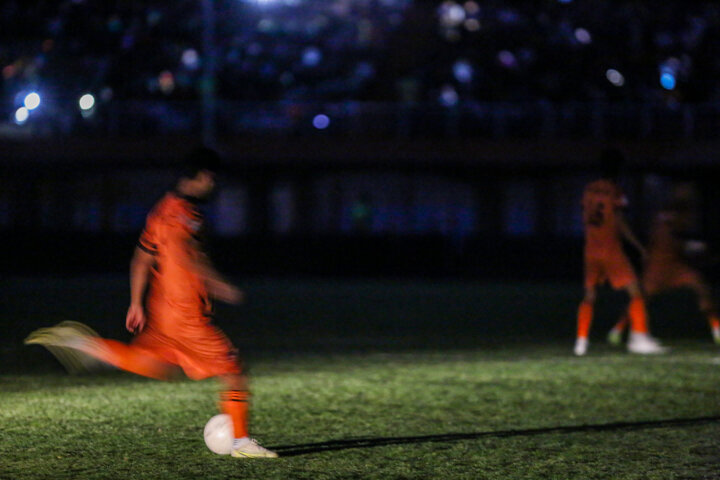 نقش فضای مجازی در قراردادهای نجومی؛ مدیرانی که دستها را بالا میبرند