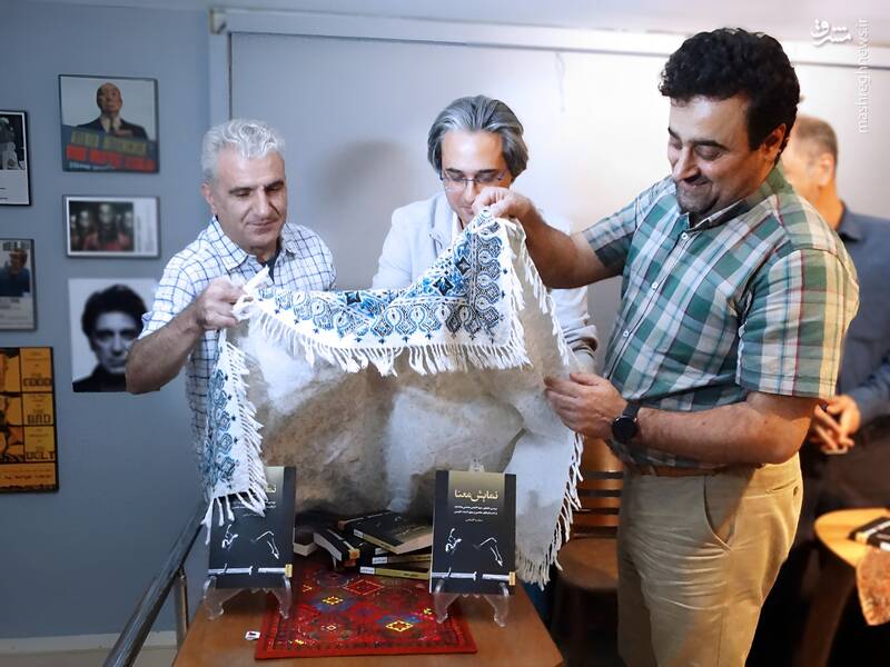 محتوای کتاب «نمایش معنا» فراتر از عنوان آن است 4