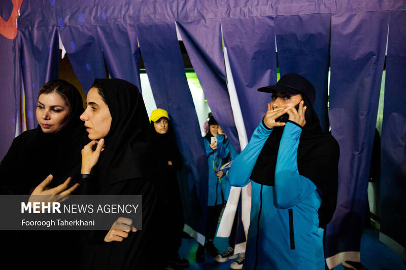 افتتاحیه دومین دوره مسابقات قهرمان شو و جشنواره تابستانه آرمان دوشنبه ۱۲ تیر ۱۴۰۲ با حضورعلیرضا زاکانی شهردار تهران در ورزشگاه آزادی برگزار شد