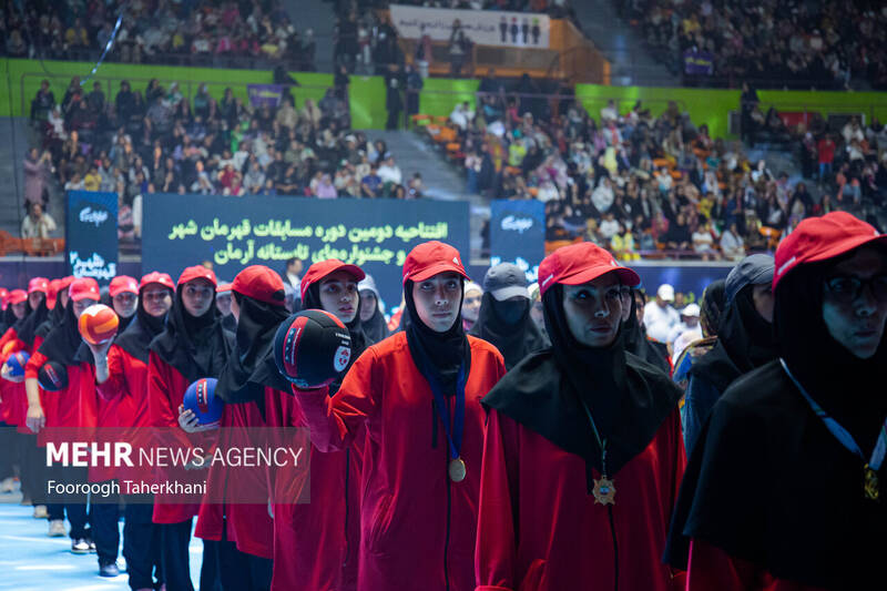 افتتاحیه دومین دوره مسابقات قهرمان شو و جشنواره تابستانه آرمان دوشنبه ۱۲ تیر ۱۴۰۲ با حضورعلیرضا زاکانی شهردار تهران در ورزشگاه آزادی برگزار شد