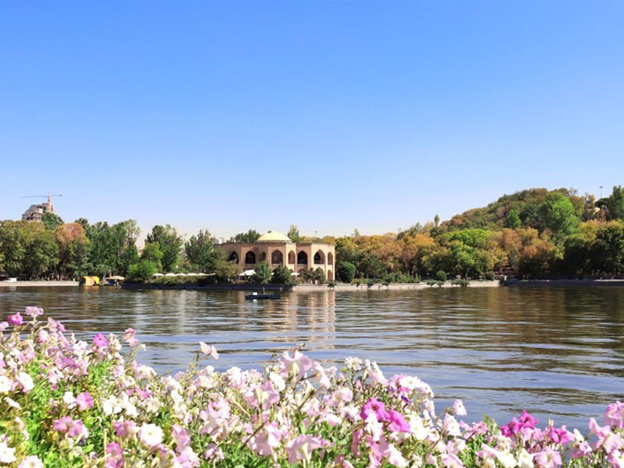 چگونه به تبریز سفر کنیم؟