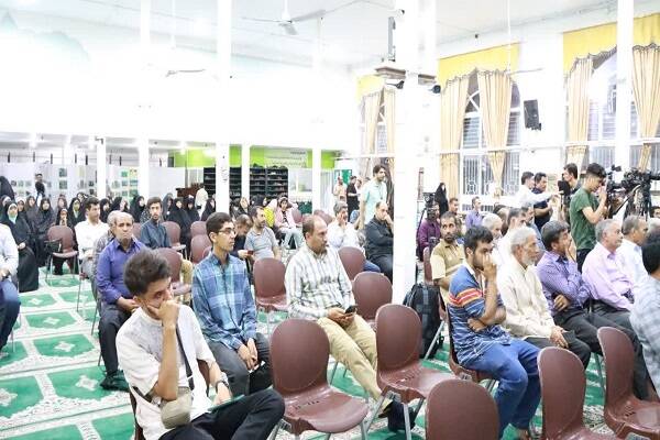 ۲ مسجد کرمان میزبان شب شعر «مردمآباد» شد