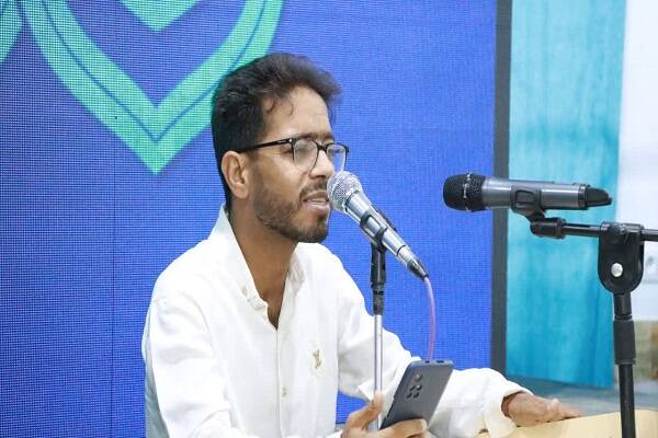 ۲ مسجد کرمان میزبان شب شعر «مردمآباد» شد