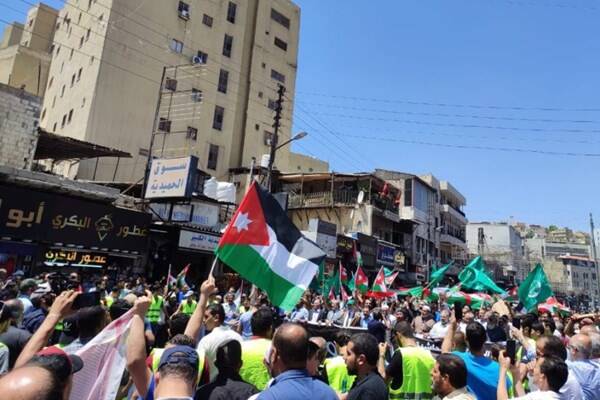 راهپیمایی اردنیها در حمایت از مقاومت فلسطین