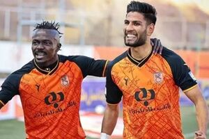 فولاد گلزن سرخابیها را جذب میکند