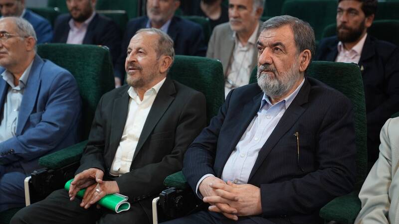 محسن رضایی: کار جهادی فقط به معنای جنگ و رویارویی نظامی نیست 3