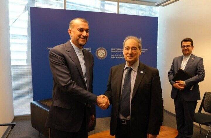 سنگ بنای توسعه روابط تهران - باکو در ملاقاتی ۲ ساعته