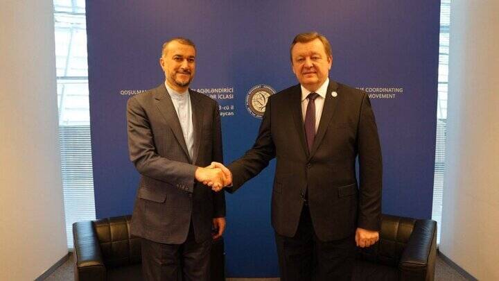 سنگ بنای توسعه روابط تهران - باکو در ملاقاتی ۲ ساعته