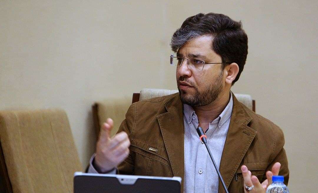 وحدت ملی زیر سایه علی(ع)