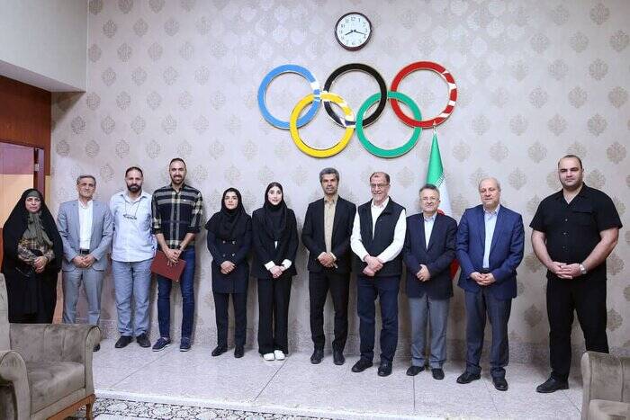 تجلیل کمیته ملی المپیک از قهرمان تکواندو جهان