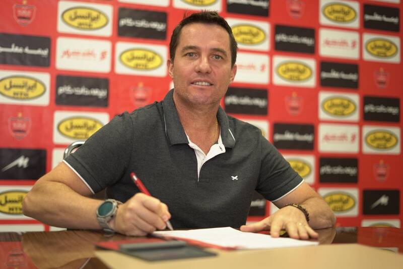 قرارداد خارجیهای پرسپولیس امضا شد