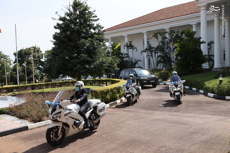 عکس/ استقبال رسمی از رئیسی در کاخ ریاست جمهوری اوگاندا