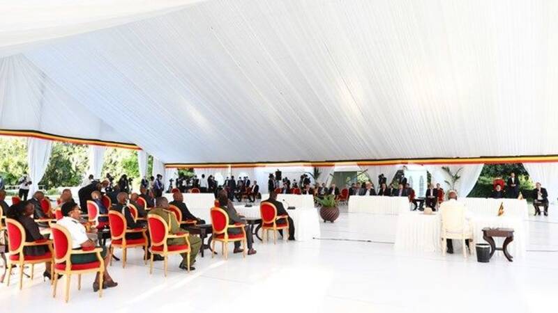 رئیسی: غربیها با استفاده ابزاری از حقوق بشر کشورهای مستقل را تحت فشار میگذارند / ابراز علاقمندی رئیس جمهور اوگاندا برای ارتقای همکاریهای اقتصادی با ایران 2