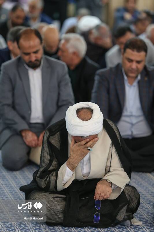 مراسم بزرگداشت مادر فرمانده شجاع و دلاور لشکر بدر دوران دفاع مقدس سرلشکر پاسدار شهید اسماعیل دقایقی در مسجد جامع پیامبر اعظم(ص) شهرک شهیدمحلاتی تهران