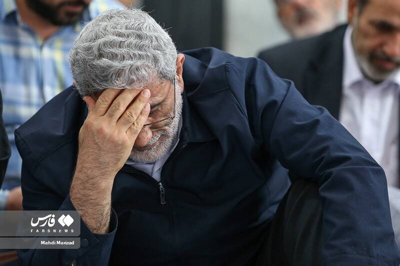 حضور سردار اسماعیل قاآنی فرمانده نیروی قدس سپاه در مراسم بزرگداشت مادر فرمانده شجاع و دلاور لشکر بدر دوران دفاع مقدس سرلشکر پاسدار شهید اسماعیل دقایقی