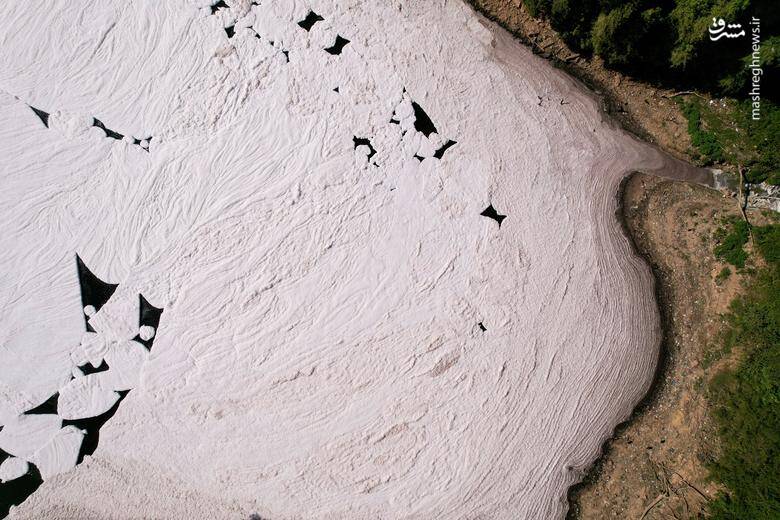 تصاویر هوایی از تخلیه محصولات شیمیایی در آب‌های رودخانه تیته در ایالت سائوپائولو _  برزیل
