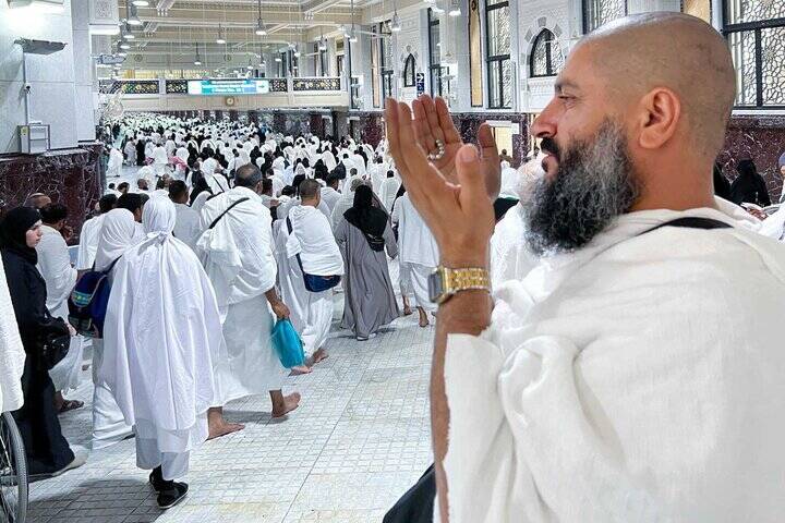 تصاویری از راز و نیاز انبوه دلهای عاشق پیرامون کعبه