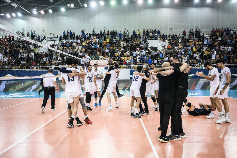 جوانان والیبال ایران بر بام جهان ایستادند/ تسلیم ولاسکو مقابل تفکرات مومنی‌مقدم
