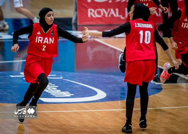 تاریخسازی دختران محجبه ایران در روزهایی که دشمنان حجاب را نشانه گرفتهاند