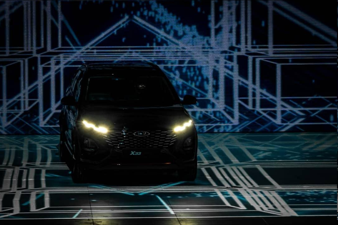 فصلی جدید، مسیری نو؛ امویام از ایکس ۳۳ کراس رونمایی کرد