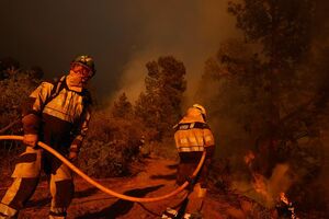 آتش سوزی مهیب در جنگل‌های اسپانیا