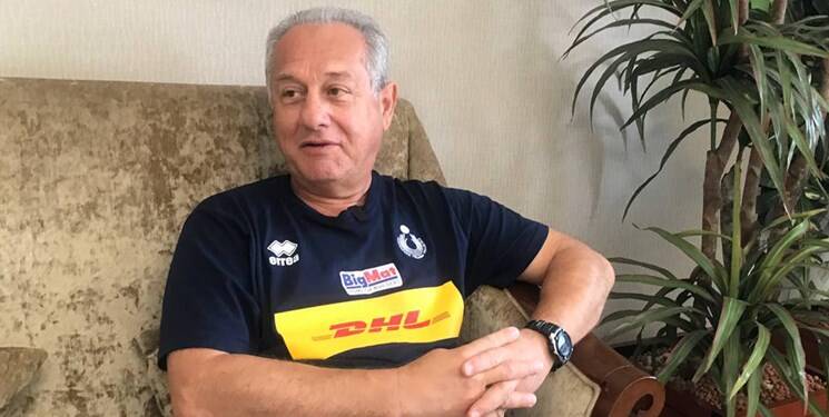 برای پیشرفت والیبال باید مربی خارجی آورد/ من در ایران همه چیز را تغییر ندادم