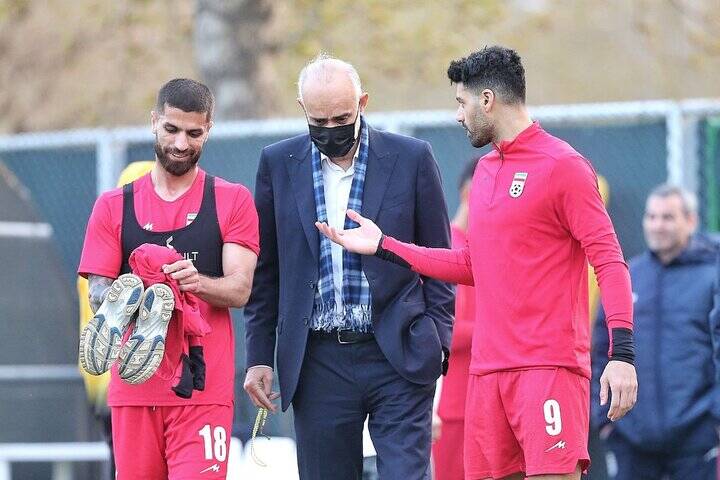 اعتماد سرمربی پرسپولیس به امیر قلعهنویی به خاطر یک بازیکن