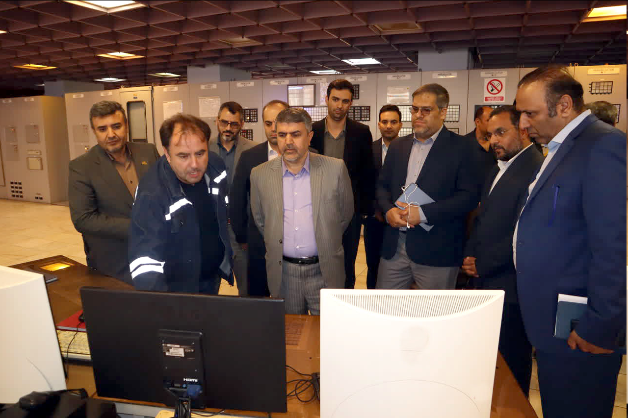 بانک صادرات ایران حامی صنعت برق کشور است