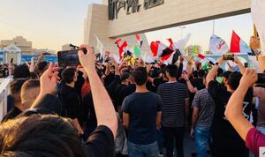 تجمع اهالی بغداد در اعتراض به قرآنسوزی +عکس عراق