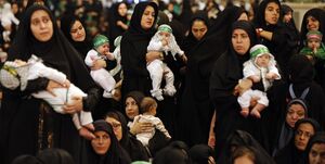 شیرخوارگان حسینی به یاد حضرت علیاصغر (ع) به میدان آمدند + عکس و فیلم