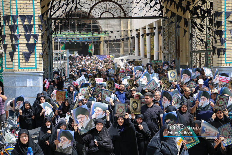تظاهرات محکومیت اهانت به قرآن در اصفهان