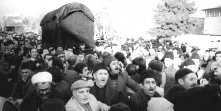 تیر خلاص به رژیم پهلوی در تشییع پیکر واعظ شهیر