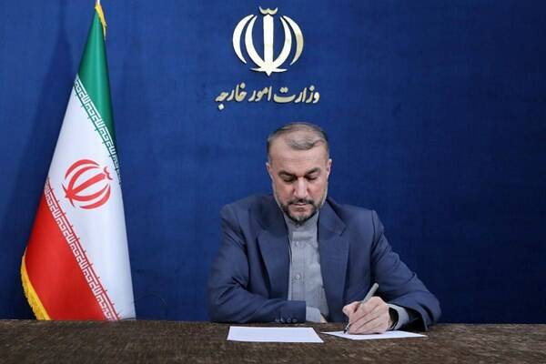 اروپا مهد آزادی یا اهانت به مقدسات؟