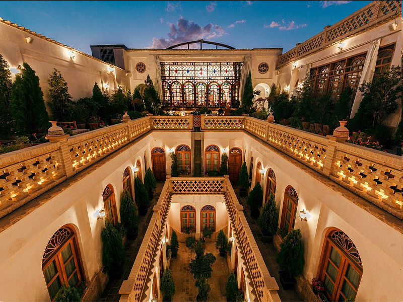 با هتل های بین‌المللی اصفهان آشنا شوید