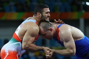 دیدار پلنگ جویبار با رقیب مکار روسی / اعتراف گازیموف به اشتباه داوری در ریو + عکس