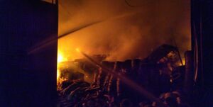 آتشسوزی گسترده در یک انبار در خیابان فدائیان اسلام +فیلم آتش سوزی گسترده در یک انبار در خیابان فدائیان اسلام+فیلم