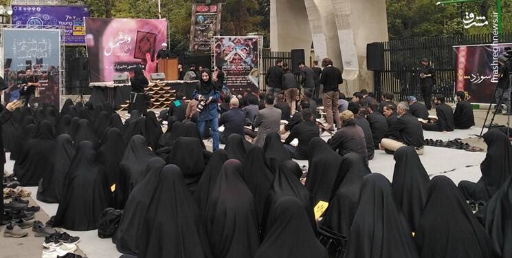 تجمع دانشجویان مقابل دانشگاه تهران در محکومیت اهانت به قرآن+ عکس