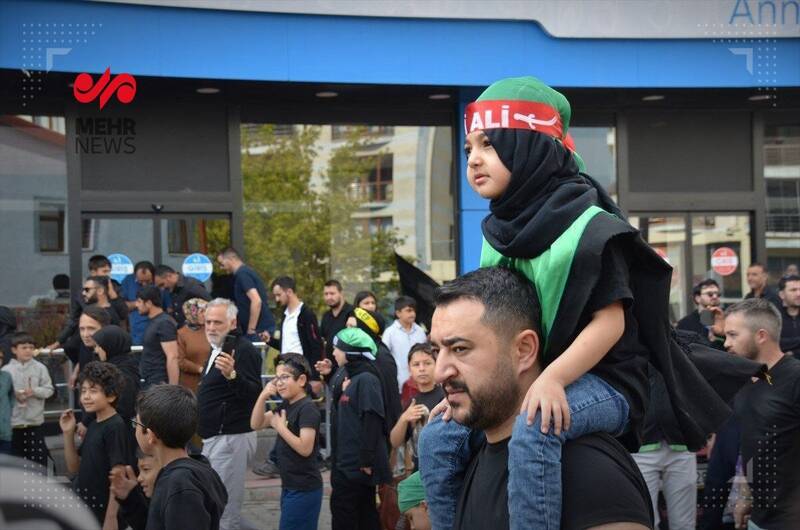 برگزاری مراسم عاشورا در کشورهای دیگر+ فیلم و عکس