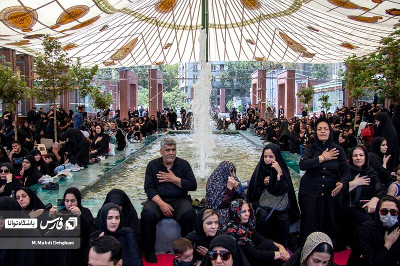 حضور پرشور مردم در عزاداری عاشورای حسینی در امامزاده صالح (ع)