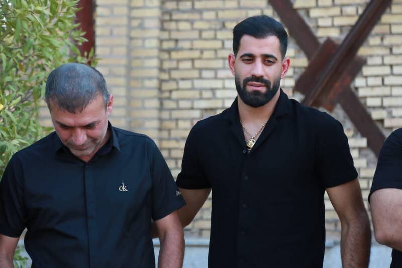 تشییع پیکر بازیکن نفت آبادان با حضور یک پرسپولیسی +عکس