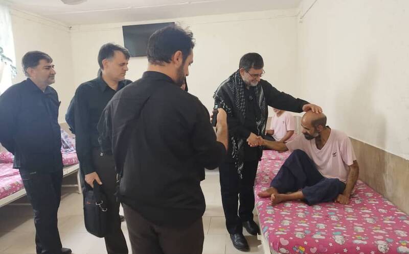 بازدید سردار تنگسیری از کودکان معلول ذهنی +عکس