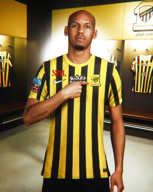 سومین بازیکن لیورپول در عربستان +عکس