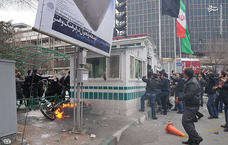 بانیان هیئتهای سکولار در ماه محرم چه کسانی هستند؟ / بیت العدل از سیاه پوشی ایران دق مرگ شد! + تصاویر و اسناد