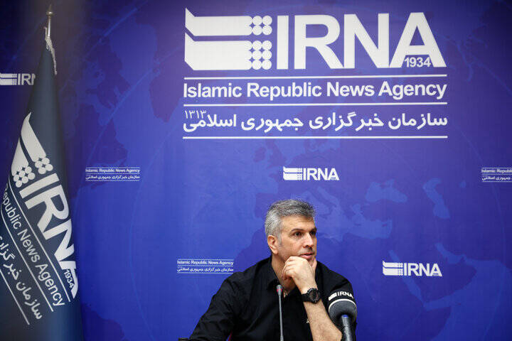 به بازیکنانم خودرو بدهند/ از پسرم معذرت میخواهم