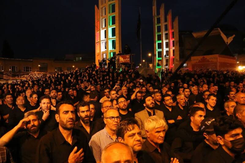 طنین یا زینب(س) در آسمان شهر زنجان +عکس و فیلم