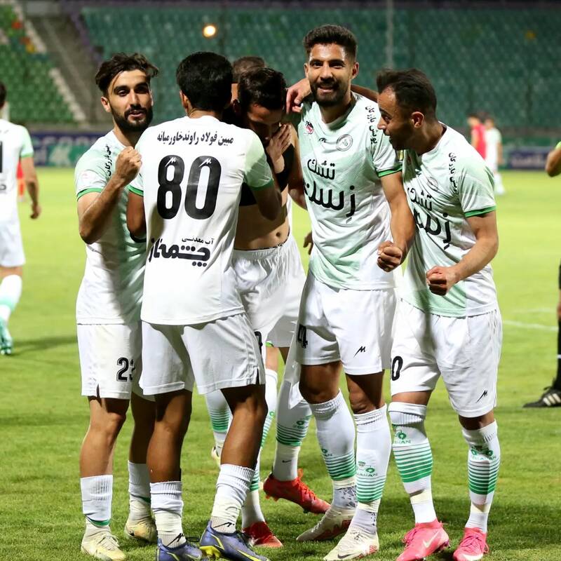 صدرنشینی تراکتور، دومی پرسپولیس، مردودی استقلال و غیبت سپاهان در جدول بودجهای