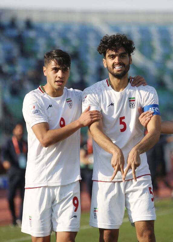 96 فوتبالیست ایرانی بدون تیم هستند 4